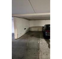 Tiefgaragenstellplatz Parkplatz — im Zentrum von Eislingen — - Eislingen (Fils)