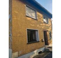 Haus zum verkaufen - 145.000,00&nbsp;EUR Kaufpreis, ca.&nbsp; 170,00&nbsp;m&sup2; in Wadern (PLZ: 66687)