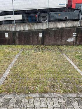 Foto - Parkplatz Nähe Schwaketenbad - 40,00 EUR Miete,