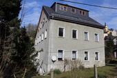 Foto - Gestalten Sie Ihr Traumhaus: MFH mit Werkstatt & Ausbaupotenzial