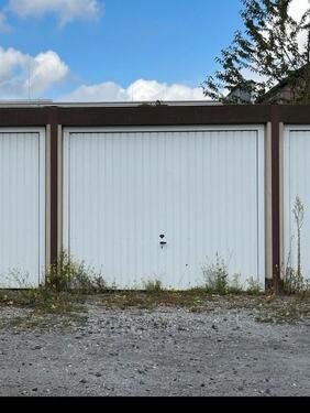 Foto - Garage in Wersten - 120,00 EUR Miete,