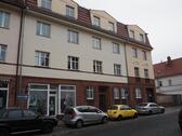 Foto - Mehrfamilienhaus mit 8 WE, 1 GewE und 5 Garage von privat