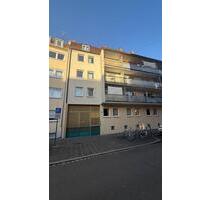 Innenstadt: 3 Zimmer Wohnung mit großem Südbalkon - Nürnberg Altstadt, St. Lorenz