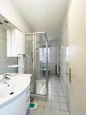 Foto - Etagenwohnung in Drei Gleichen zur Miete