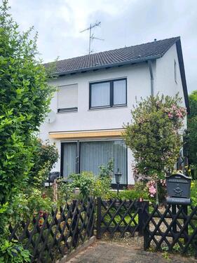 Foto - Gepflegte Doppelhaushälfte in Riedstadt-Goddelau