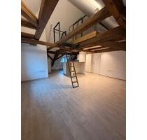 1-Zimmer Wohnung mit Schlafebene , ab sofort - Passau Maierhof