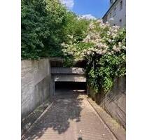 Vermiete Tiefgaragen Stellplatz in 40885 Ratingen-Lintorf