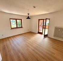 3-Zimmer-Wohnnung mit Balkon und überdachter Terrasse - Kollnburg