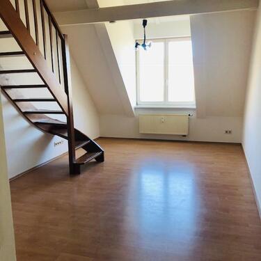 Foto - klein, aber fein... 1-Raum-Wohnung mit Zwischenetage