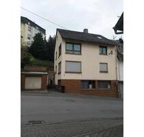 Haus zu verkaufen - 110.000,00&nbsp;EUR Kaufpreis, ca.&nbsp; 173,00&nbsp;m&sup2; in Idar-Oberstein (PLZ: 55743)