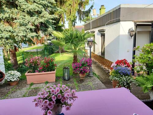 Foto - LUXURIÖSES WOHNEN MIT SONNIGEM BALKON ZUM GARTEN! EBK & WASCHMASCHINE INKL.! KEINE PROVISION!