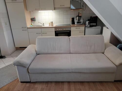 Foto - Preisgünstige möblierte Zweizimmerwohnung in guter Lage von Zeitz