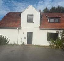 Wohnung 3 ZI Küche Bad - 795,00&nbsp;EUR Kaltmiete, ca.&nbsp; 90,00&nbsp;m&sup2; in Hüllhorst (PLZ: 32609)