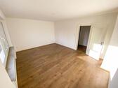 Foto - Schöne 4-Zimmer Wohnung im gepflegten MFH in Merklinde mit Balkon und optionaler Garage