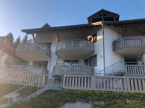 Foto - Schöne 2,5-Zi.-Wohnung mit Balkon mit tollem Panoramablick