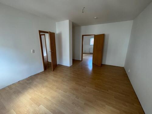 Foto - Großzügige 4-Raum-Wohnung in Döbelns Zentrum