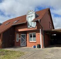 Haus Doppelhaushälfte mit Garten in Sternberg – 4 Zimmer