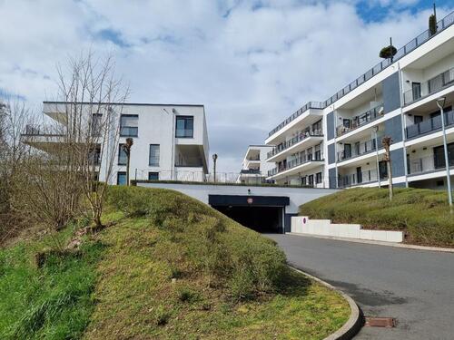 Foto - PKW Tiefgaragenstellplatz Garage Stellplatz zu vermieten