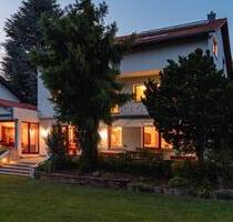 Komfortables Wohnhaus mit Anspruch in guter Lage - Göppingen