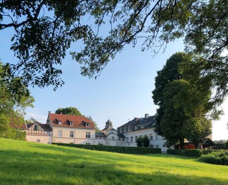 Foto - Großzügige kernsanierte 4-Zimmerwhg. bei Koblenz