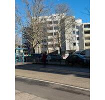 Neu sanierte Vierzimmerwohnung mit Tiefgaragenstellplatz - Pforzheim Nordstadt