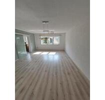 Helle 2-Raumwohnung mit Terrasse - Cunewalde