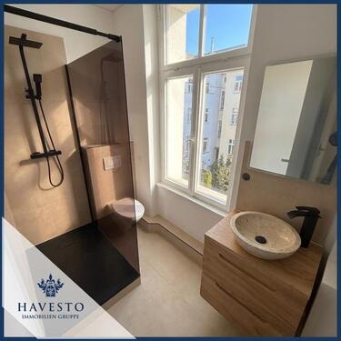 Foto - Exklusive 2-Zimmer-Wohnung, ca. 37 m², hochwertige Ausstattung & Möblierung mit Walk-In-Dusche & EBK