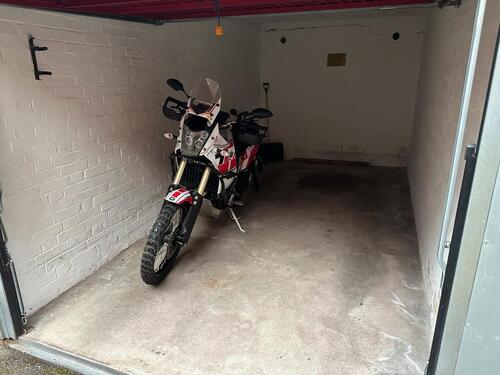 Foto - Garage Stellplatz Winter für MotorradE-Bike