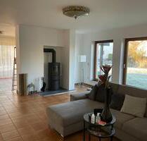 EG 150qm City! Garage! 3 Terrassen, Kamin, Küche, Garten, Keller - Brakel