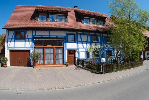 Foto - Mehrfamilienhaus zu verkaufen, 5 Min zum See