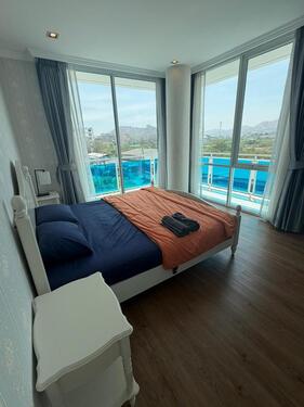 Foto - Großzügiges Eck-Condo mit Balkon und Bergblick - Hua HinThailand