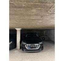 Großer Tiefgaragenstellplatz in Winterhude - Hamburg