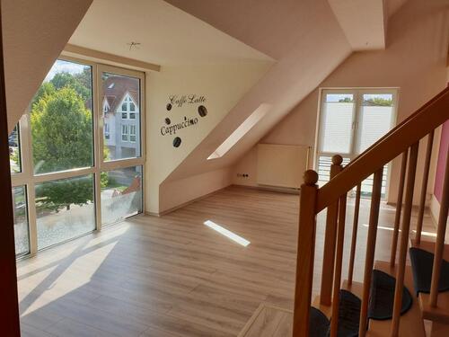 Foto - 3 Zimmer-DG-Wohnung mit offener Galerie - Für Fitnessbegeisterte