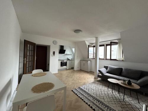 Foto - Charmante 2-Zimmer-Wohnung in Langen auf der Bahnstraße – Möbliert & Bezugsfertig!