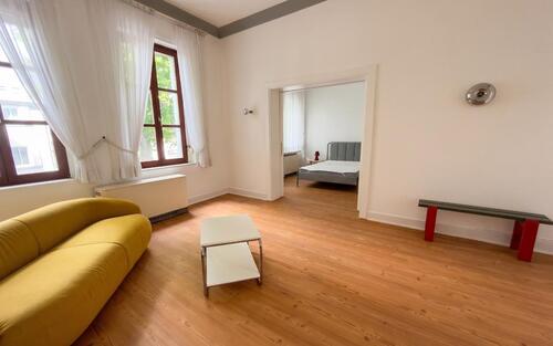 Foto - Möblierte AltbauwohnungSüdbalkonDurchgangszimmer nicht WG