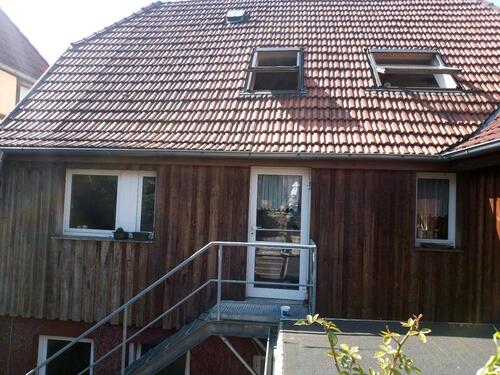 Foto - Haus mit ELW und Garten + 4 KFZ-Stellplätzen