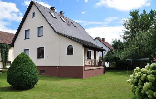 Foto - 7 Zimmer Einfamilienhaus zum Kaufen in Sulzbach-Rosenberg