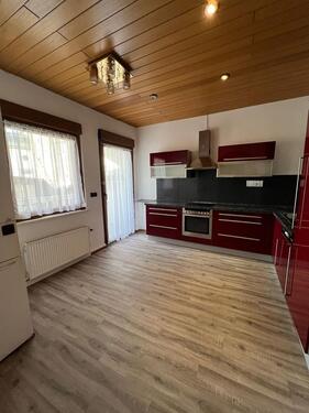 Foto - 3 ZKB mit EBK und Balkon - 950,00&nbsp;EUR Kaltmiete, ca.&nbsp; 90,00&nbsp;m&sup2;