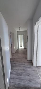 Foto - nach Sanierung: 1-Zi.-Apartement mit Wanne und großem Gemeinschaftsgarten