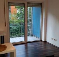 1 Zi. App. mit Balkon, Zentral, Uni & Klinikum, inkl. Pkw Stellpl - Kassel Fasanenhof