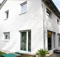 Neuwertiges, modernes Haus Kfw 55 zu verkaufen - Kitzingen