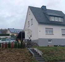 Einfamilienhaus in der Natur - 360.000,00&nbsp;EUR Kaufpreis, ca.&nbsp; 156,00&nbsp;m&sup2; in Sundern (Sauerland) (PLZ: 59846)