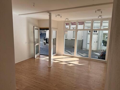 Foto - Laden Geschäft Büro Wetzlar Altstadt am Domplatz mit WC