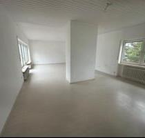 4 Zimmer Küche Bad Balkon G-WC Abstellkammer - Ransbach-Baumbach