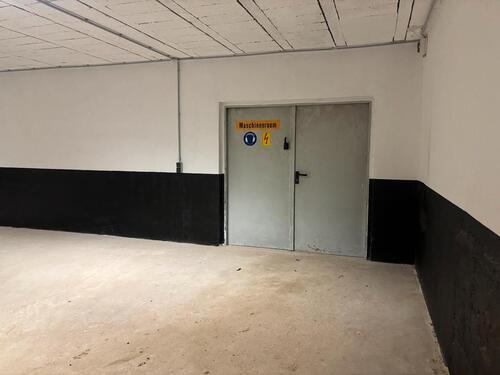 Foto - Halle zu vermieten - 400,00 EUR Miete,