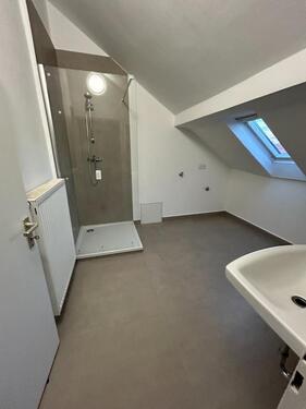 Foto - 3er WG mit Wohnzimmer, WG Neugründung nach Sanierung