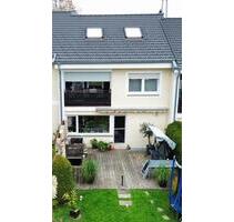 Familienfreundliches Reihenmittelhaus mit schönem Garten - Freudenstadt