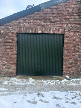 Foto - Lagerraum Garage Lager Cabrio Oldtimer Auto