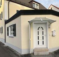 Ruhige 2 Zimmer-EG-Wohnung zentrale Lage Neustadt neben Stadtwall - Neustadt an der Donau