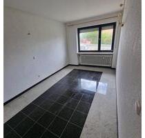 **2-3 WG-Zimmer zu vermieten – ab August frei** - Weisendorf